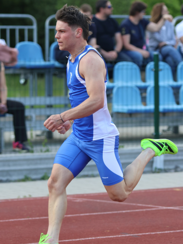 Dávid Vicáň