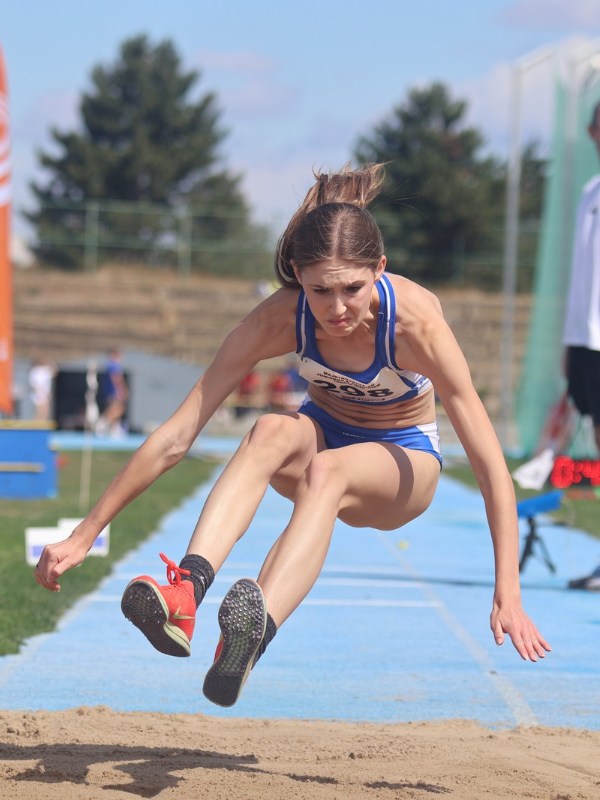Nela Spišáková 1