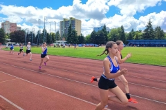 Michaela Daníšková a Sarah Suržinová beh na 300m