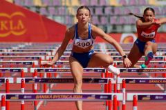 Laura Frlicková beh na 100m prek.